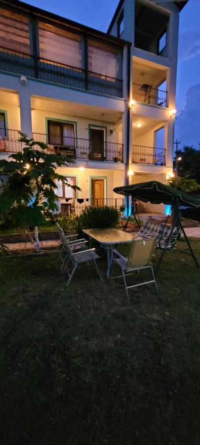 Apsa Butik Hotel Sukhumi Exterior foto